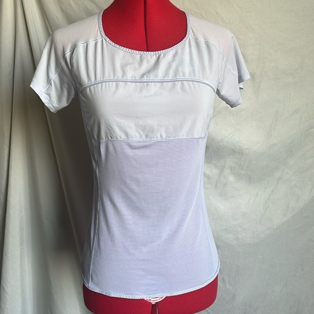 75. Lululemon tshirt